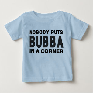 だれもコーナーにBUBBAを置きません ベビーTシャツ