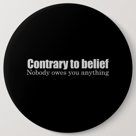 だれも何でもTシャツを負いません 缶バッジ (正面)