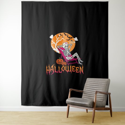 ちょうどハロウィンサマーナーススケルトンPを待っている タペストリー (インサイチュ)