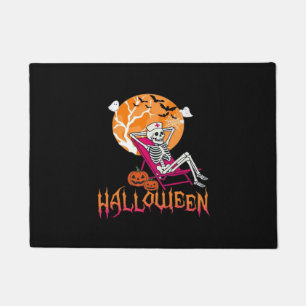 ちょうどハロウィンサマーナーススケルトンPを待っている ドアマット