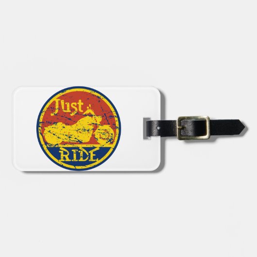 ちょうど乗車のオートバイ赤い青および黄色 ラゲッジタグ (正面横)