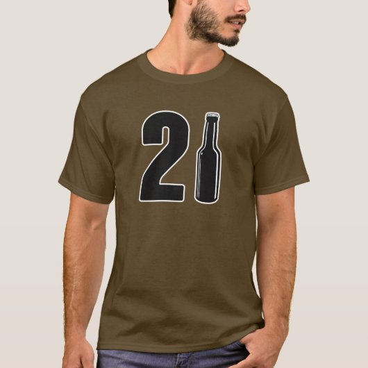 ちょうど回された21ビール瓶の第21誕生日 Tシャツ (正面)