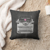 ちょうど私のタイプかおもしろいのかわいくクールなヴィンテージのタイプライターのギフト クッション (ブランケット)