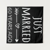 ちょうど６０年前に結婚しました。 タペストリー (正面(横))