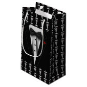 ちょうネクタイが付いている黒いタキシード スモールペーパーバッグ (裏面アングル)