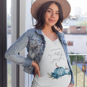 ちょっとしたカボチャの男の赤ちゃん Tシャツ