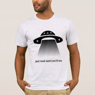 ちょっと待って見てくれ Tシャツ