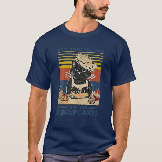 ちょっと焼いたお前にフックケーキを閉めただけだ Tシャツ (正面)