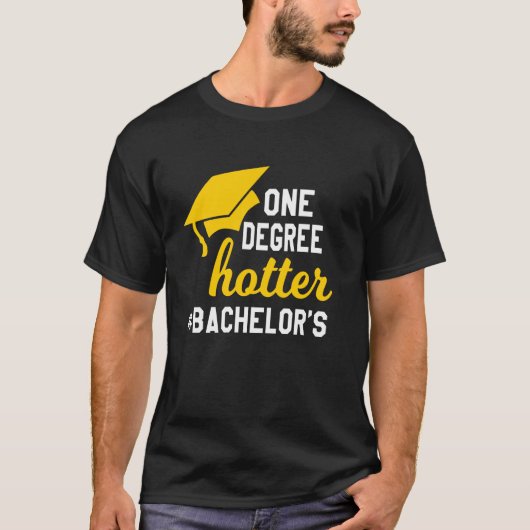 ちょっと熱い大学の学士号 Tシャツ (正面)