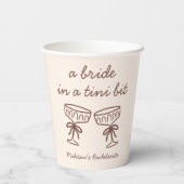 ちょっぴりエスプレッソマティーニを楽しむ花嫁のバチェロレッテパーティ 紙コップ (裏面)