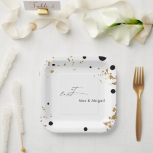 ついに結婚するカップルの名前 ブラックとゴールド ペーパープレート