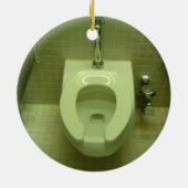 つま先のタップの洗面所 セラミックオーナメント (裏面)