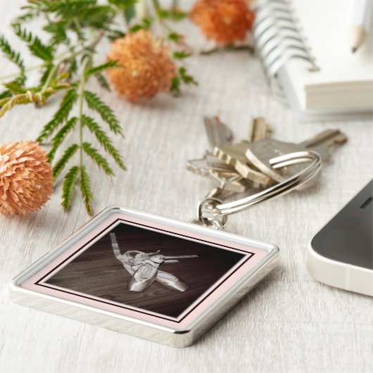 'つま先シューズ'キーチェーン キーホルダー (側面)