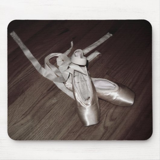 'つま先シューズ'マウスパッド マウスパッド (正面)