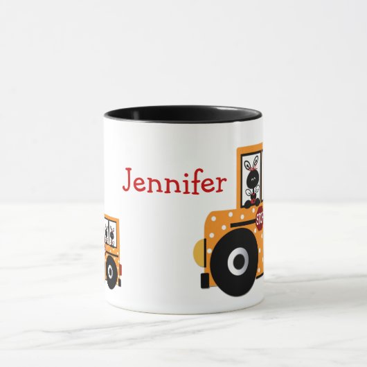 てんとう虫のスクールバスの先生のマグ マグカップ (中央)