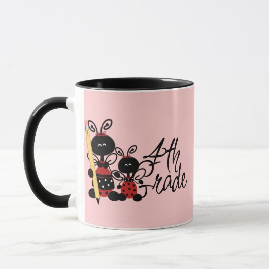 てんとう虫の第4等級のTシャツおよびギフト マグカップ (左)