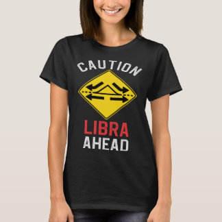 てんびん座の占い道路標識トラフィックサイン Tシャツ