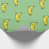 であるバナナ微笑し、およびリラックスさせる置きます ラッピングペーパー (角)