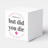 でも二日酔いで死んだパーソナライズされたバチェロレッテ フェイバーボックス (裏面サイド)