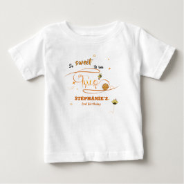 とってもスイート ツー キュート ハニー ハチ 2歳の誕生日 ベビーTシャツ