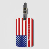 とてもかっこいいモノグラム付きのアメリカ国旗 ラゲッジタグ (正面縦)