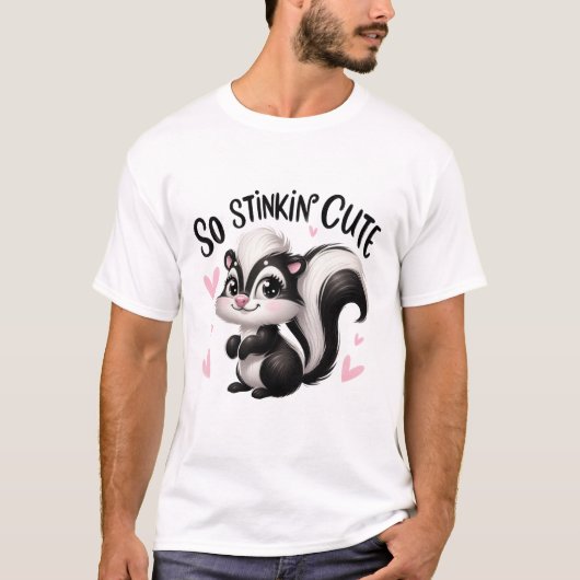 とてもかわいいスカンクアート Tシャツ (正面)