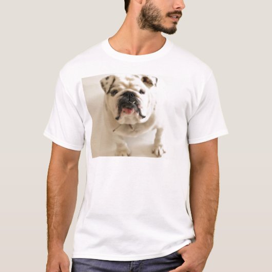 とてもかわいいブルドッグ Tシャツ (正面)