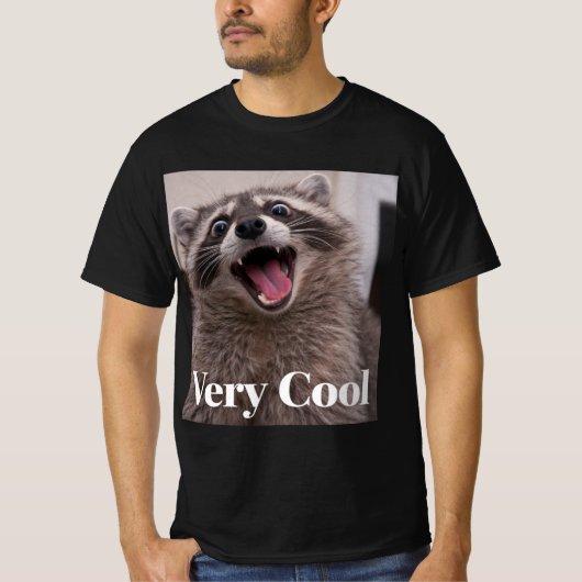 とてもクールなアライグマのGumbus Tシャツ (正面)