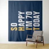 とても嬉しい70歳の誕生日 バックドロップ バナー タペストリー (インサイチュ)