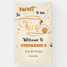 とても甘くて可愛いミツバチ 2歳の誕生日おめでとう
