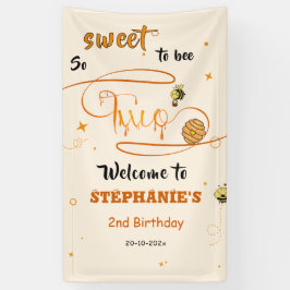 とても甘くて可愛いミツバチ 2歳の誕生日おめでとう 横断幕