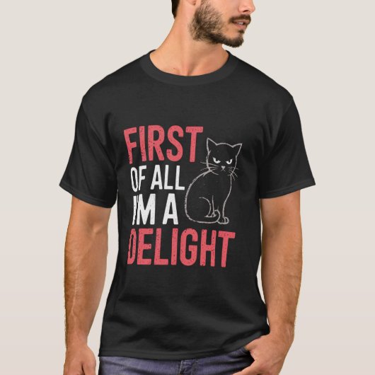 とにかく楽しい猫です Tシャツ (正面)