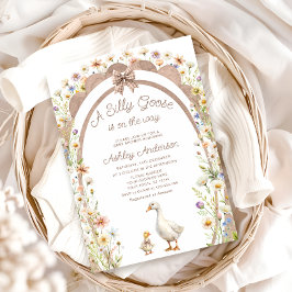 とぼけたガチョウの遊び心あふれるベビーシャワー 招待状