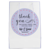 とシックミニマルダスティブルーありがとう名前を追加 ミディアムペーパーバッグ (裏面)