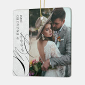 とスクリプメリート縦型婚約したフォトスノーフレーク セラミックオーナメント (左)