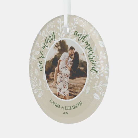 とメリー写結婚した真アイボリー ガラスオーナメント (正面左)