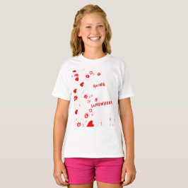 どこかに行く女の子赤いハートシャツ Tシャツ