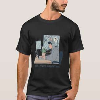 どこでも働くミニマリストのリモートオフィスイラスト Tシャツ