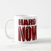 どことも分からぬ所のコーヒー・マグへの堅い乗車 コーヒーマグカップ (左)