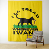 どこへ行っても足を踏む タペストリー (インサイチュ)