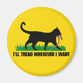 どこへ行っても足を踏む マグネット (正面)