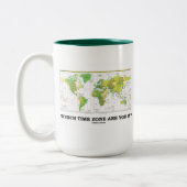 どの時間帯に入ってる?(タイムゾーン世界地図) ツートーンマグカップ (左)