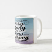 どの歌も新しい旅だ コーヒーマグカップ (正面右)