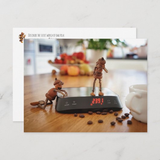 どんぐりした小妖精や小人は体重で彼の女の子をからかう ポストカード (正面/裏面)