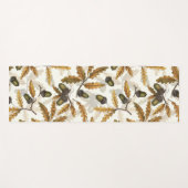 どんぐりとオーク離れの白い上に ヨガマット (正面(横))