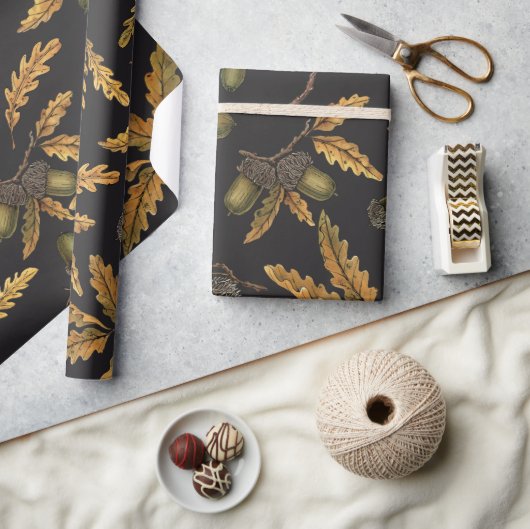 どんぐりとオーク離れ材の黒 ラッピングペーパー (クラフト)