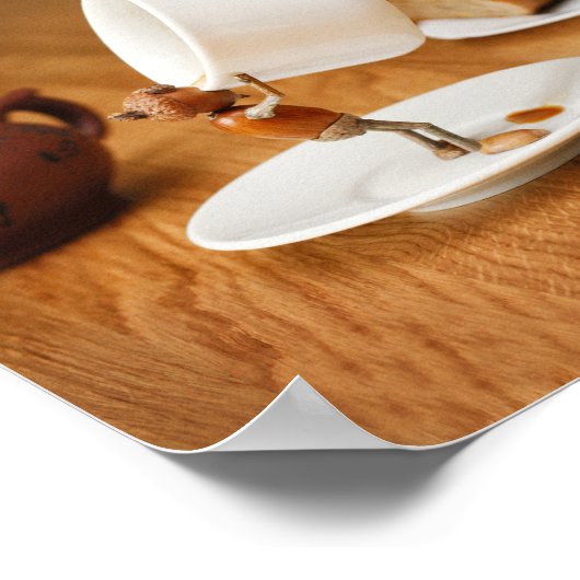 どんぐりの小妖精や小人があなたのコーヒーを飲んでいる ポスター (角)