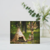 どんぐりの小妖精や小人遊はインディアン。サマーキャンプ ポストカード (スタンド正面)