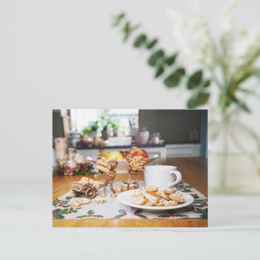 どんぐりの小妖精や小人食べとクリスマスのジンジャーパンを盗む ポストカード (スタンド正面)