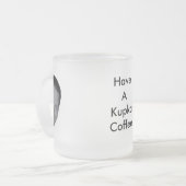 どんちゃん騒ぎ媒体のKupkaのコーヒー・マグ フロストグラスマグカップ (正面左)